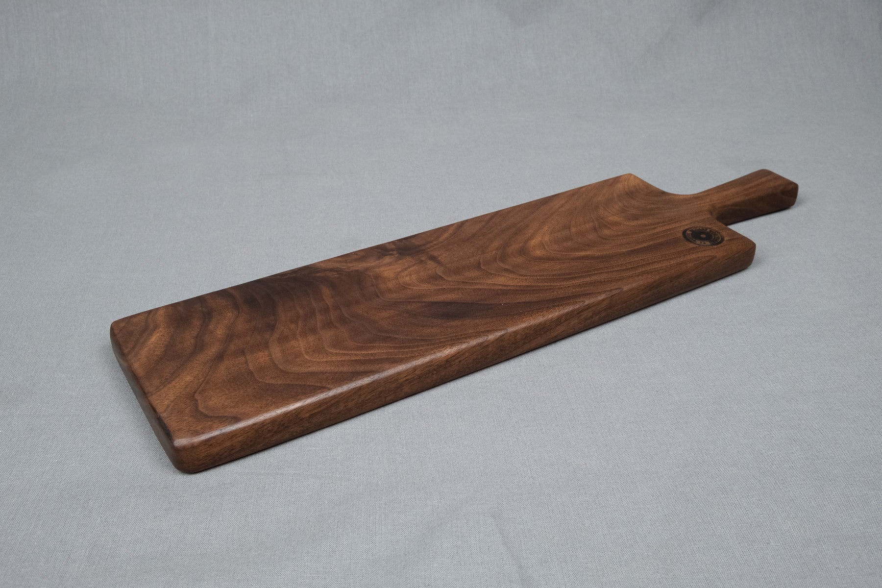 Walnut & Hardwood Bread/Cheese outlet Board